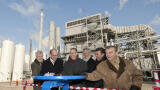State Secretary Atsma Inaugurates World-Scale Hydrogen Plant in Rotterdam Botlek