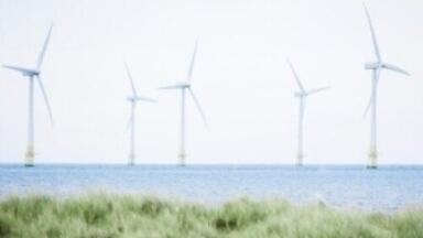 Scotland's green energy displaces transportation emissions