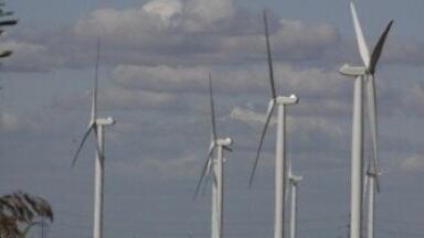 UK green energy is thriving, says Ed Davey