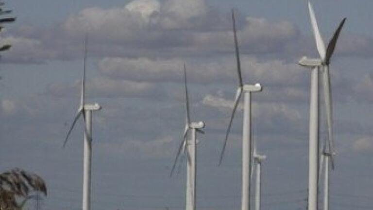UK green energy is thriving, says Ed Davey