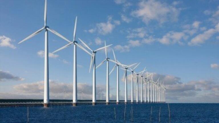 Â£4 billion wind farm plans scrapped