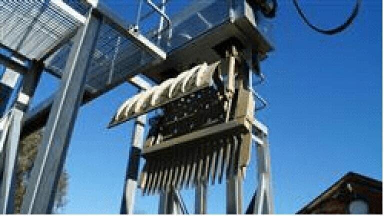 ECS Engineering Services delivered an improved, more reliable solution which would reduce maintenance costs and provide an automated weedscreen solution.