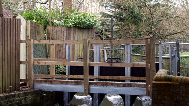 This control device is crucial during periods of high rainfall in restricting the flow downstream, which would otherwise overwhelm the flood defences