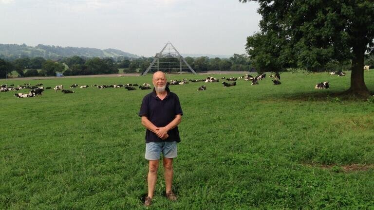 Michael Eavis at Worthy Farm in Pilton Somerset (home of the Glastonbury Festival) where a Landia slurry mixer has completed 17 years of uninterrupted service