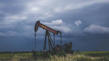 What are the Biggest Oil And Gas Fields In The US? 
