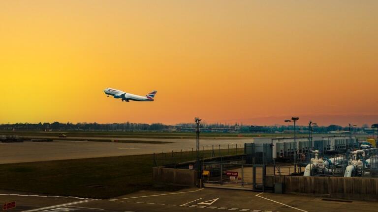 How Would Heathrow’s Third Runway Affect Air Pollution?