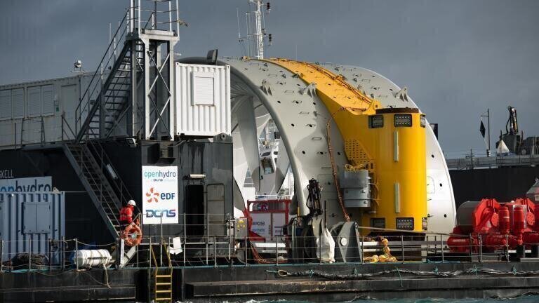 First of Two Tidal Turbines on EDF’s Paimpol-Bréhat Site Successfully Deployed