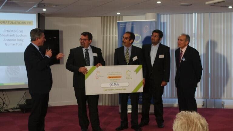 3rd prize: TEBS (Traffic Energy Bar System)