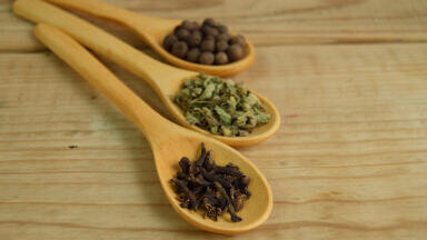 Why Edible Utensils Are a Delicious Alternative to Plastic Cutlery