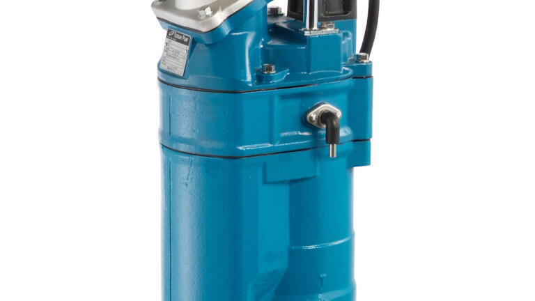 The KTZ and KTZE series are universal construction site pumps for tough usage environments from the market leader Tsurumi, which supplies all of Europe from its site in Düsseldorf. Pictured: a model with level sensor on side of housing (photo: Tsurumi)