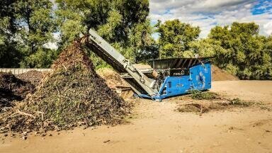 Screening and Shredding Technology from Eggersmann for Processing Wood and Bio-waste
