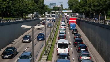How Polluted Is Rush Hour?