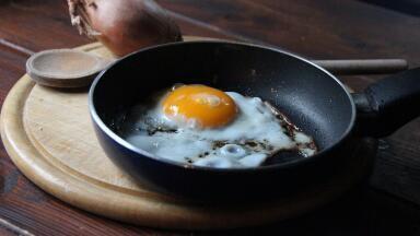 Does Frying Cause Indoor Air Pollution?
