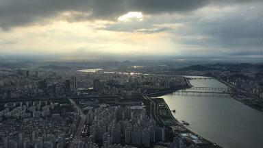 Why is Seoul Offering Free Public Transport?