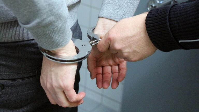 Does Pollution Lead to More Crime?