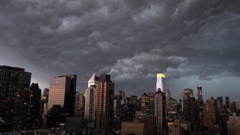 How Does Pollution Affect Thunderclouds?