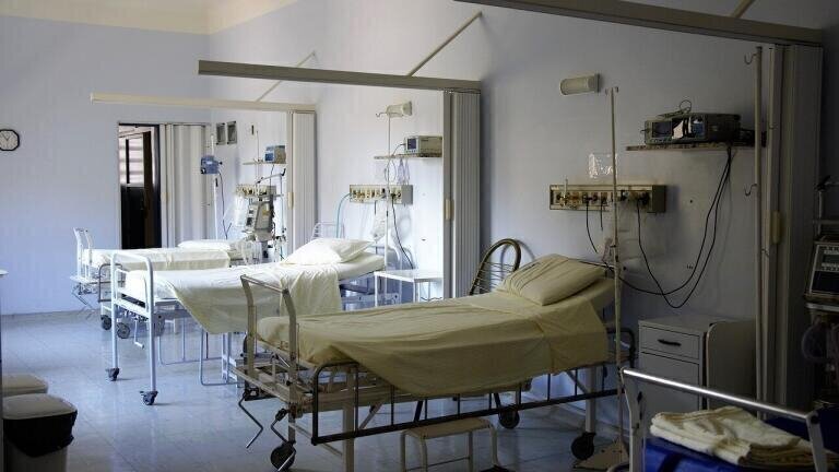 How Clean Is the Air Around Hospitals?