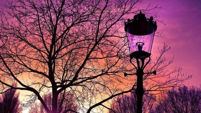 What Are Green Lamp Posts?