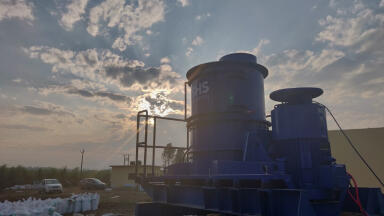 Biogrinder to process rice straw for Biogas production in India