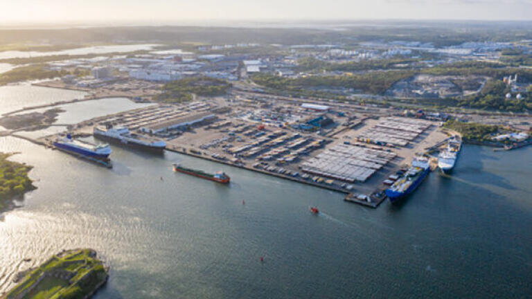 New shoreside power system reduces carbon emissions at the Port of Gothenburg
