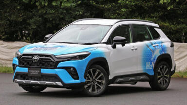 Toyota highlights its multi-technology approach to zero carbon with hydrogen combustion prototype car