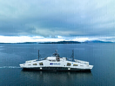 First ferry powered by Zero-emission liquid hydrogen