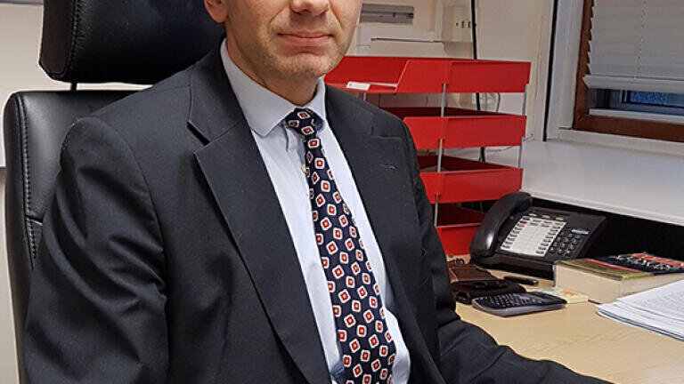Professor Dragan Jovcic