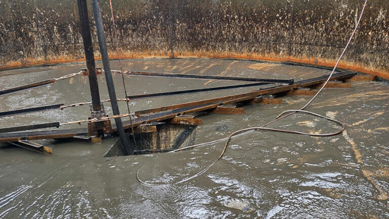 Circular Lakeside clarifiers move solids to the center of the tank floor
