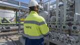 Neste starts up high-temperature electrolyzer to produce renewable hydrogen at Rotterdam refinery